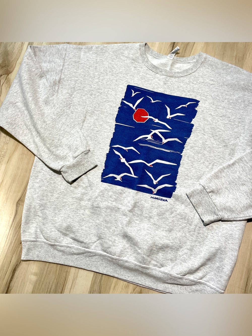 Marushka Screen printed crewneck sweatshirt, seagulls, beach, Michigan size: 2XL - Picture 2 of 12